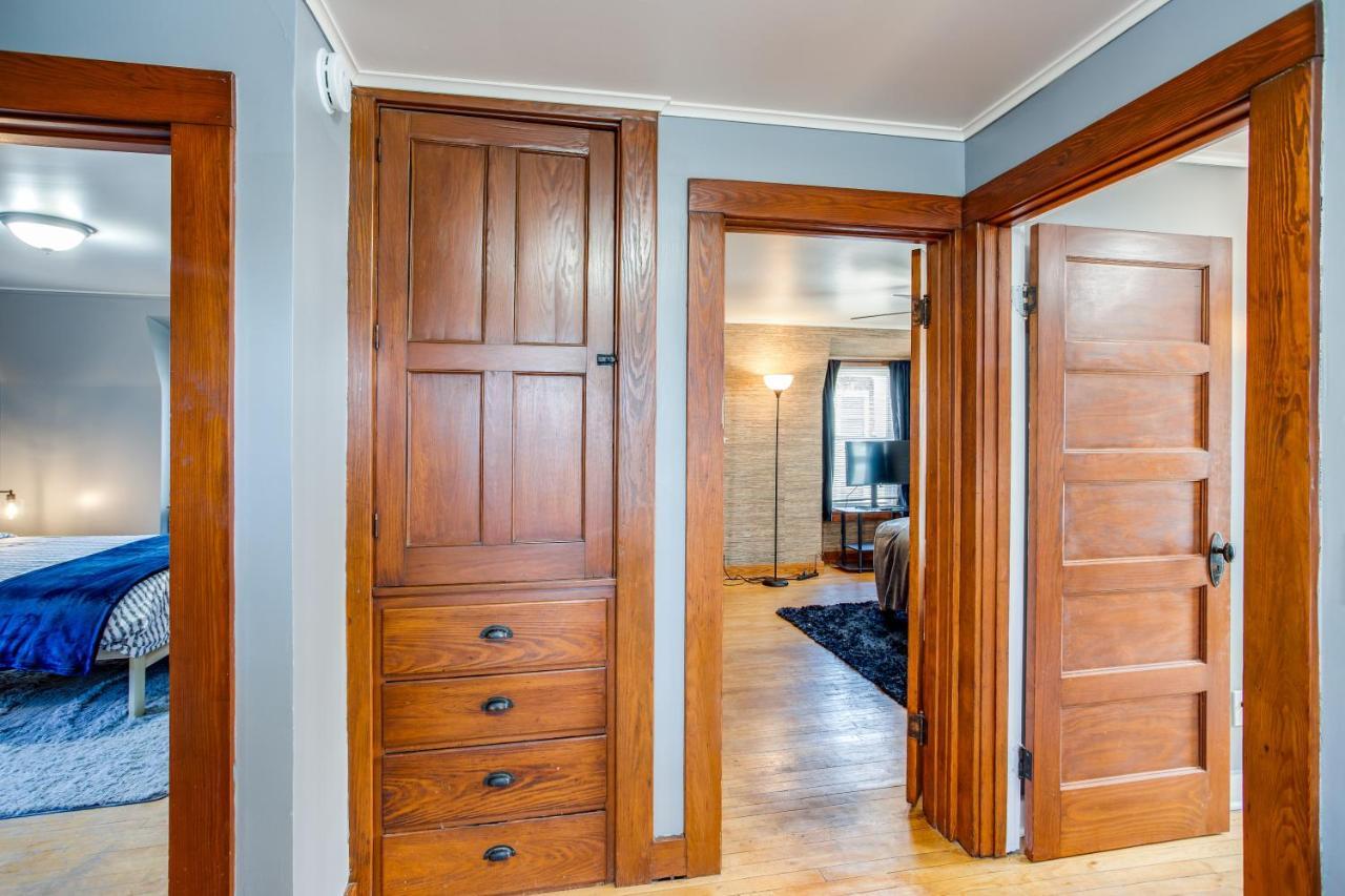 Spacious Home With In-Unit Laundry, Parking, 1Gb Wifi, & Patio Deck Rochester Exterior photo
